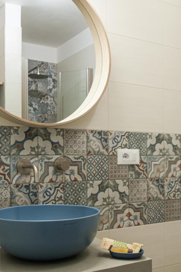 Suite Dante - Typical Apulian Rooms Чистернино Экстерьер фото